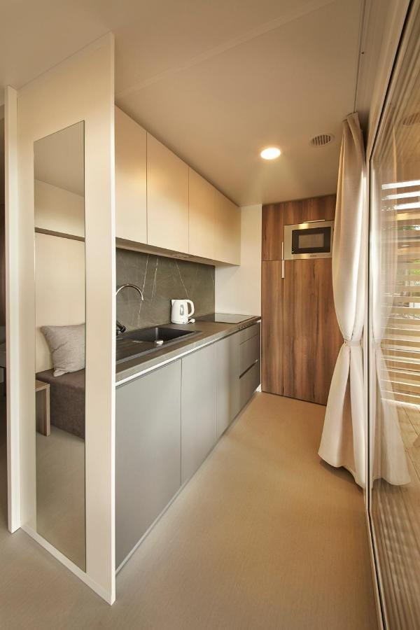 Premium Mobile Homes - Hotel & Resort Adria Ankaran Buitenkant foto